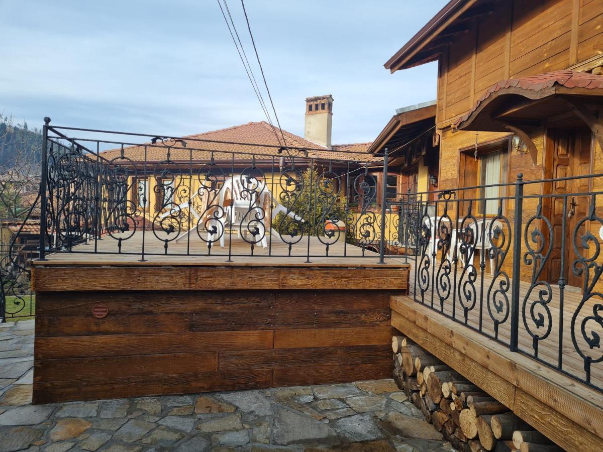 Guest House Zlatniyat Telets Kopriwschtiza Exterior foto