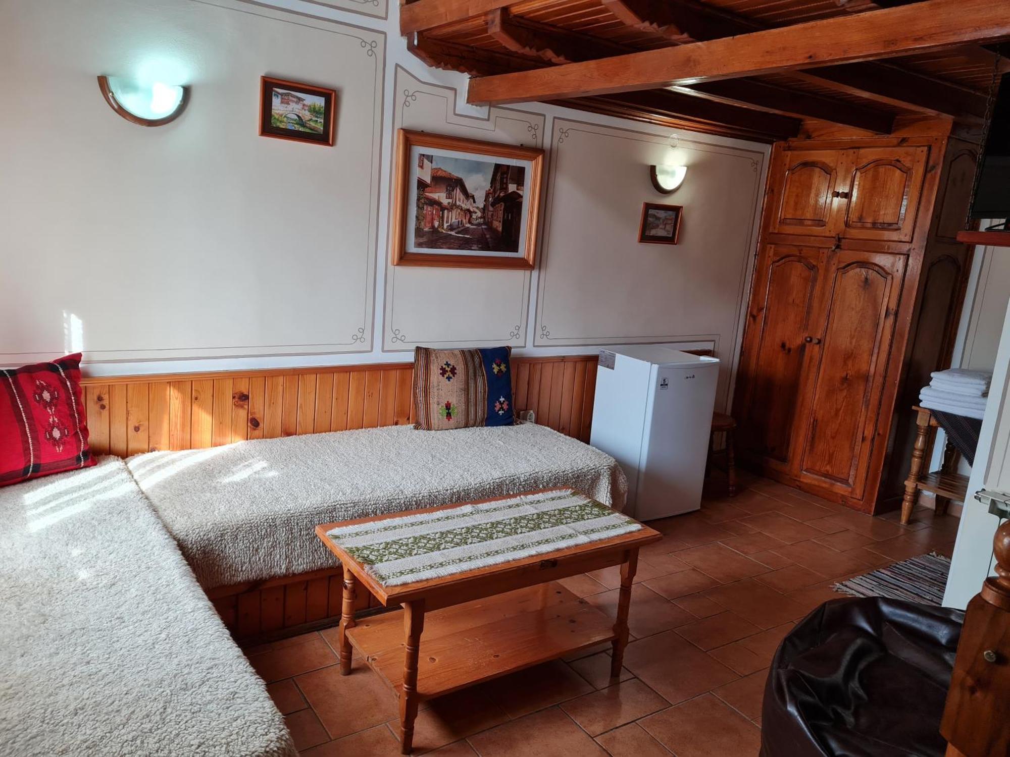 Guest House Zlatniyat Telets Kopriwschtiza Zimmer foto